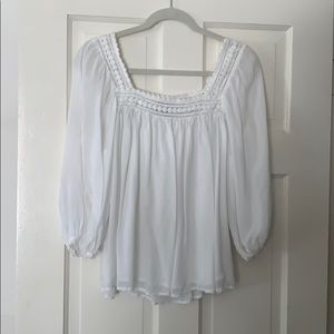 White blouse perfect for spring and summer!